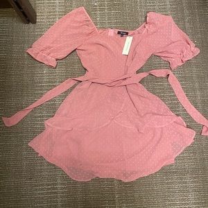 Francesca’s puff sleeve sundress